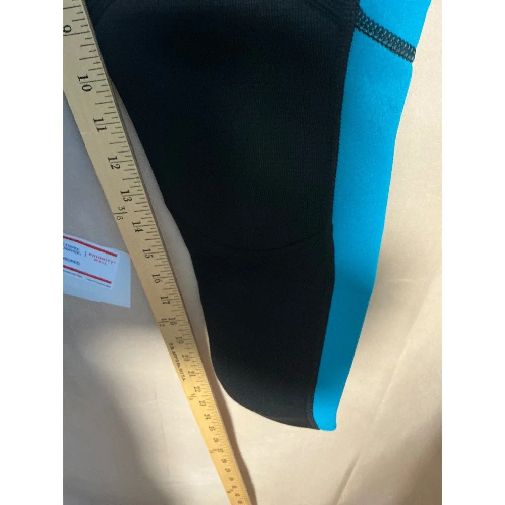Hevto Wetsuit Kids Size 12 Black Blue New 3/2mm Neoprene Full Body Back Zip
